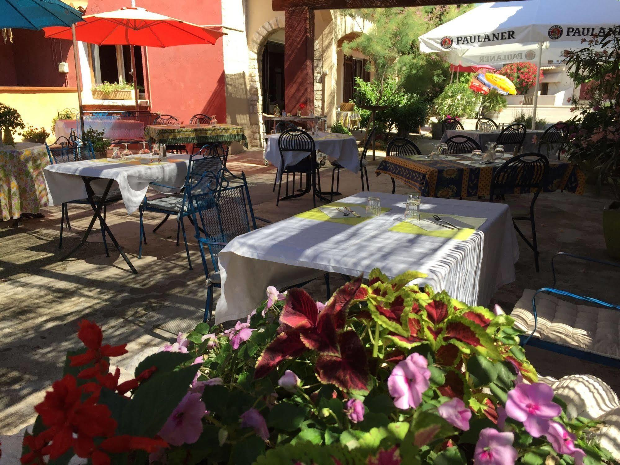 La Bastide Hotel Alleins ภายนอก รูปภาพ