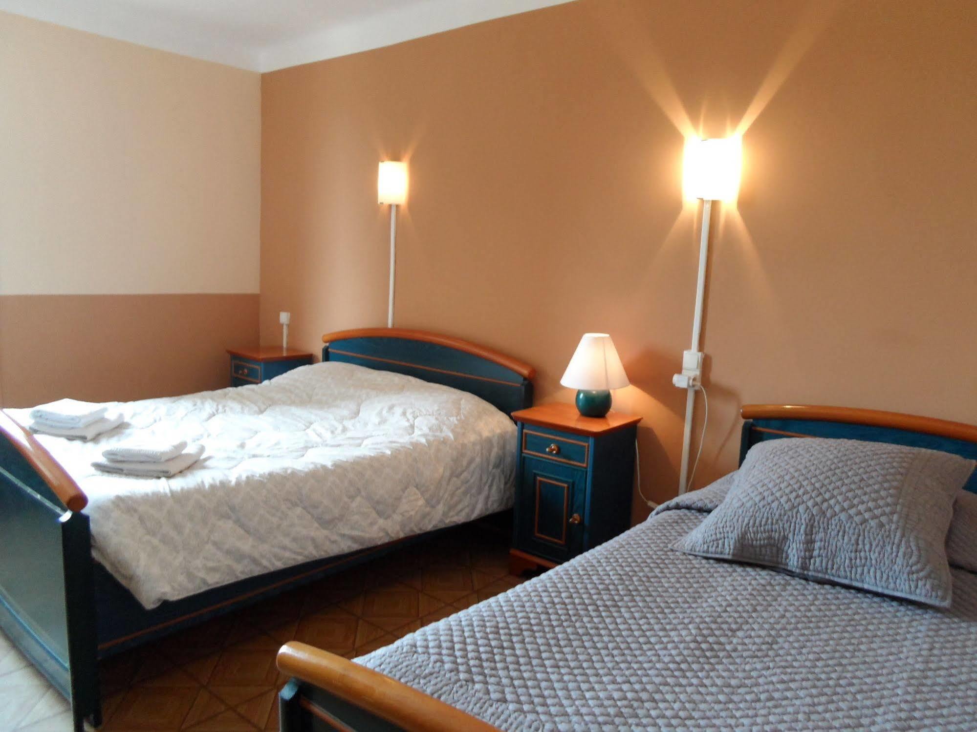 La Bastide Hotel Alleins ภายนอก รูปภาพ