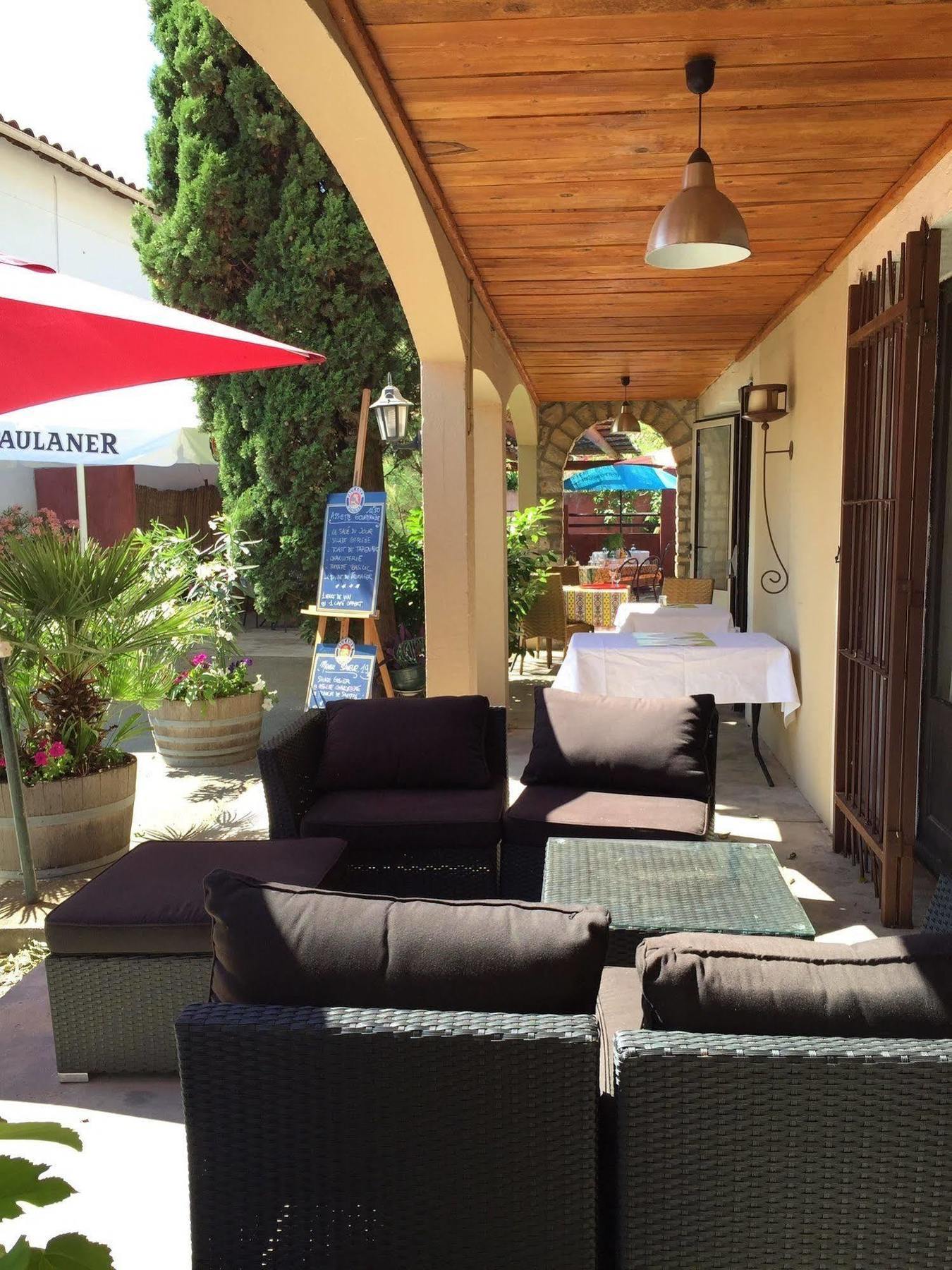 La Bastide Hotel Alleins ภายนอก รูปภาพ